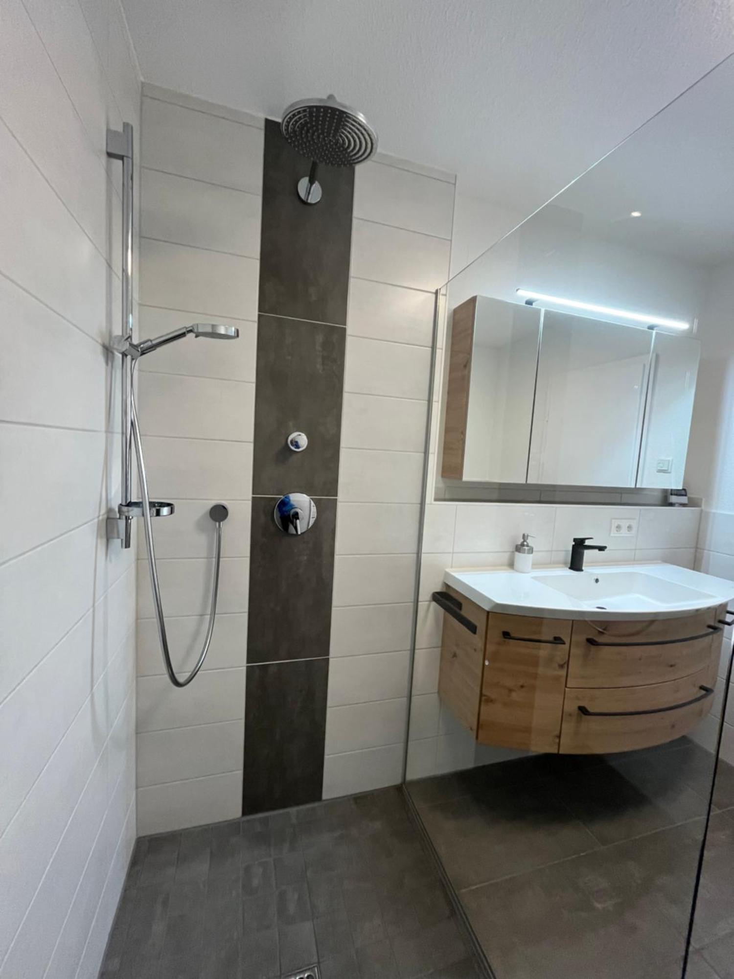 Ferienwohnung Mika FDH Esterno foto